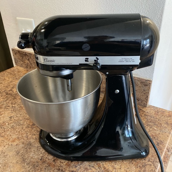 KitchenAid Classic Tilt Head Mixer - Picture 1 of 8
